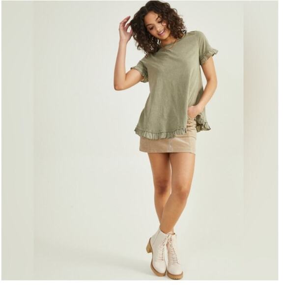 NWT Alter’d State Vetiver Green Tunic Short Sleeve Top Size Medium - Picture 1 of 8